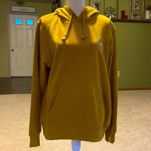 NWT The North Face from Urban Outfitters. Arrow wood yellow. Relaxed fit. Size M